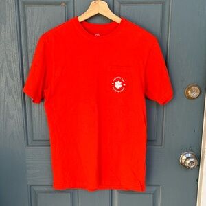 NWOT Southern Tide Clemson T-Shirt - Front Breast Pocket